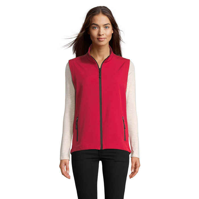 s02888-pe-1 RACE BW WOMENSOFTSHELL