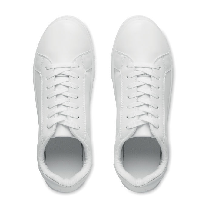 Sneakers aus PU 46
